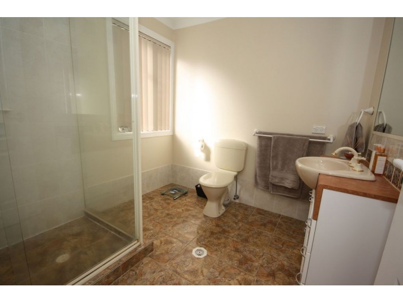 69 Warrego Crt, Murrumba Downs QLD 4503