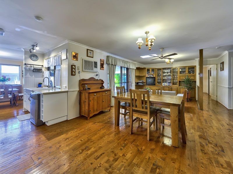 73 Jagora Drive, Albany Creek QLD 4035