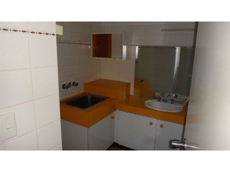 9/78 Curwen Tce, Chermside QLD 4032