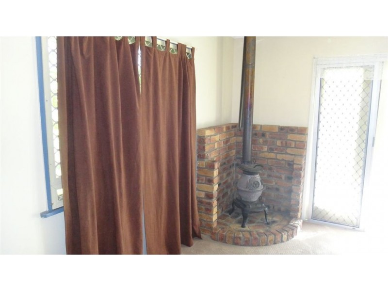 8 Webb St, Stafford QLD 4053