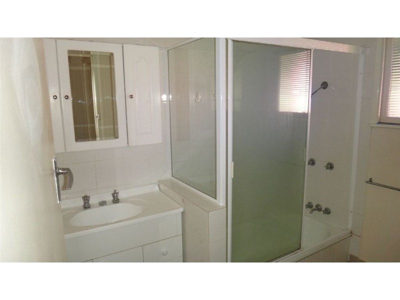 8 Webb St, Stafford QLD 4053