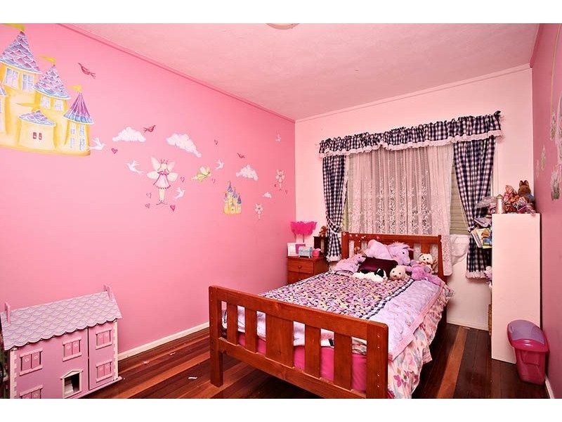 2 Dibbil Street, Chermside West QLD 4032