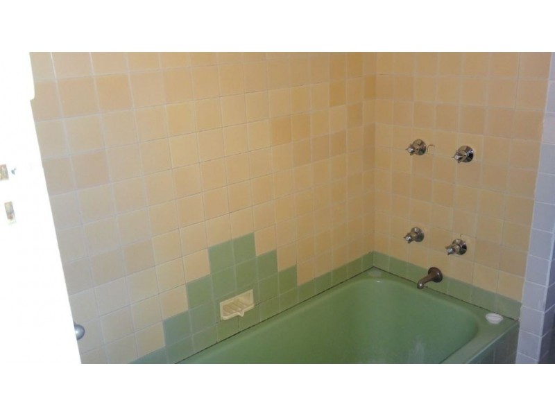 19 Sunny Ave, Wavell Heights QLD 4012