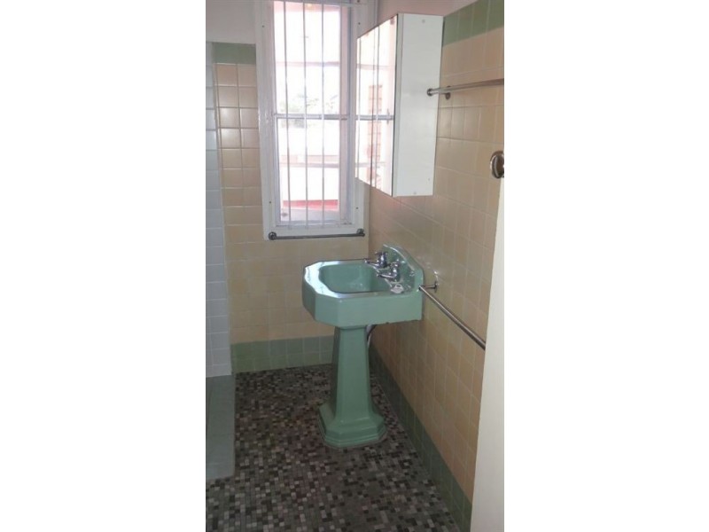 19 Sunny Ave, Wavell Heights QLD 4012