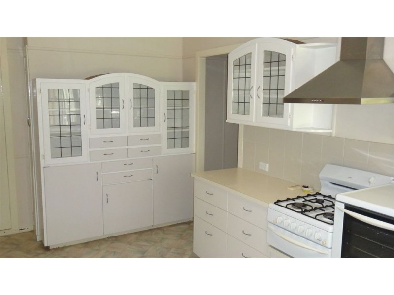 19 Sunny Ave, Wavell Heights QLD 4012