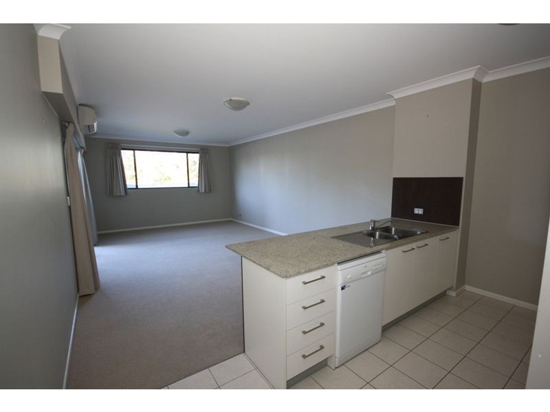 3/37 Playfield street, Chermside QLD 4032