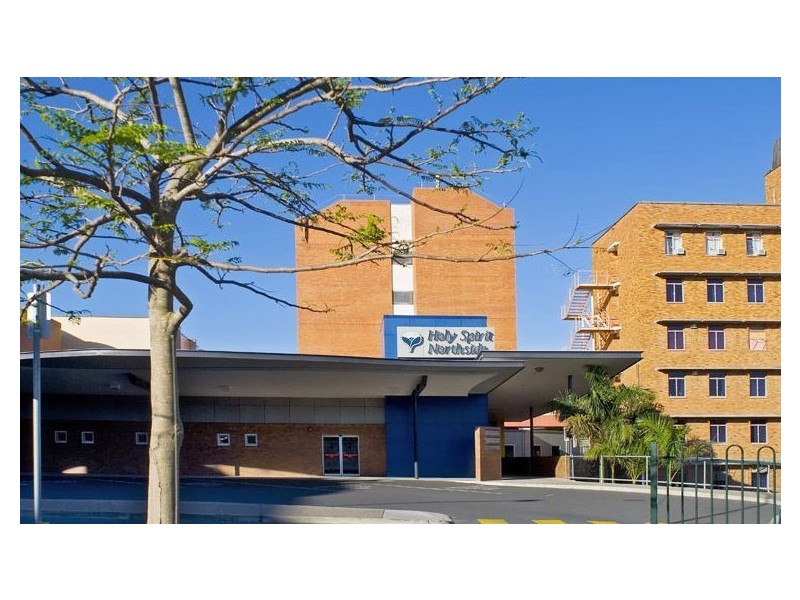 9 Greenbank Street, Chermside QLD 4032