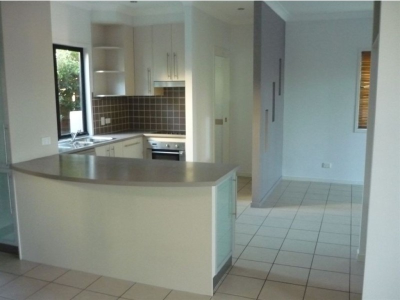 41 Curwen Terrace, Chermside QLD 4032