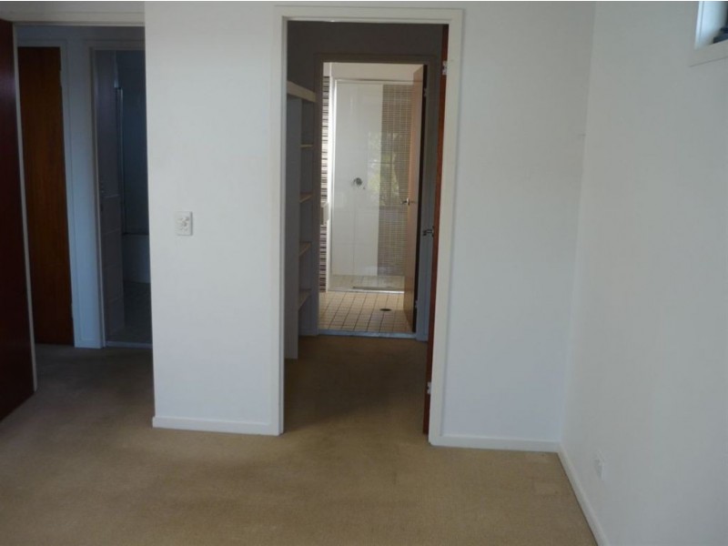 41 Curwen Terrace, Chermside QLD 4032