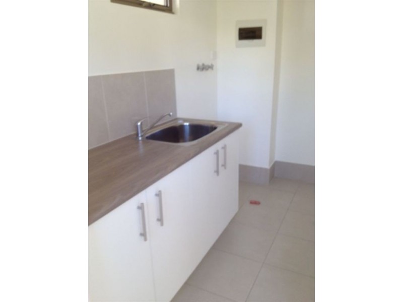 4/8 Palmerston Lane (cnr carselgrove), Fitzgibbon QLD 4018