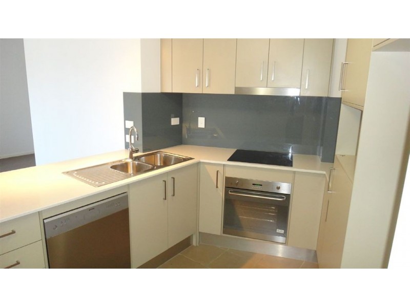 41/51 Playfield Street, Chermside QLD 4032