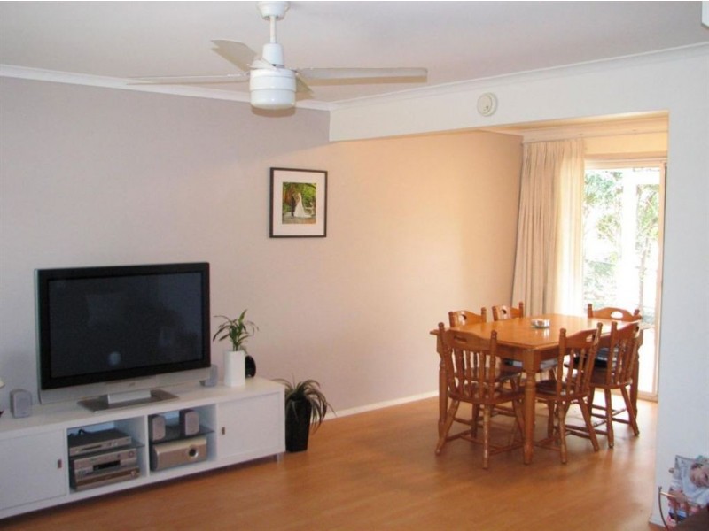 4/12 Sammells Drive, Chermside QLD 4032