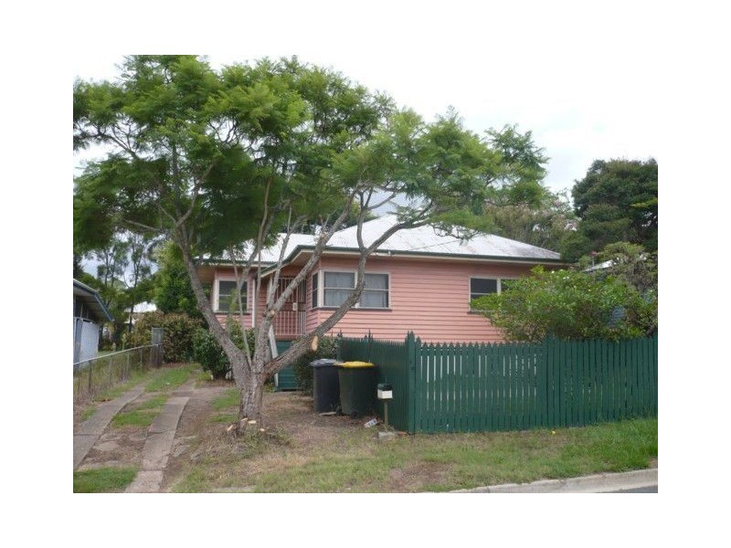 14 Miller Street, Chermside QLD 4032