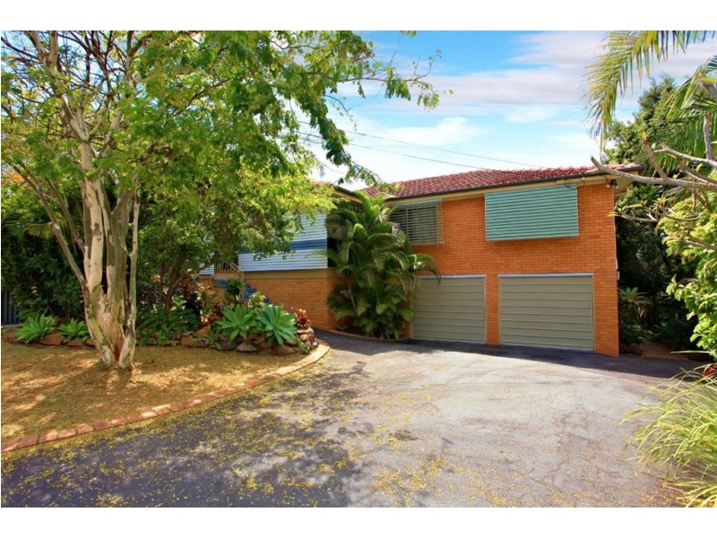 15 Valiant Street, Chermside West QLD 4032
