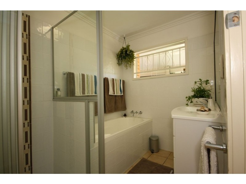 15 Valiant Street, Chermside West QLD 4032