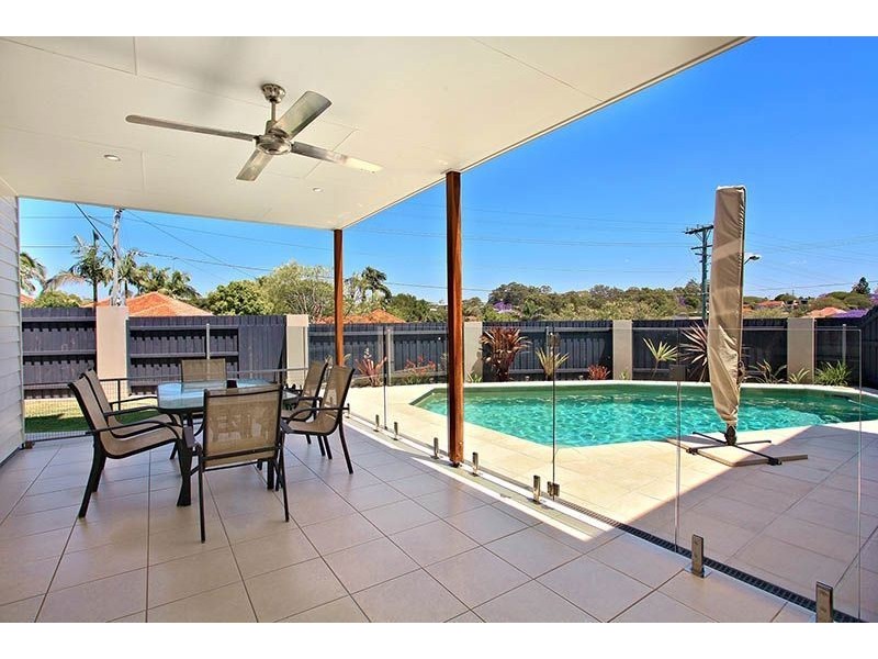1 Benecia Street, Wavell Heights QLD 4012