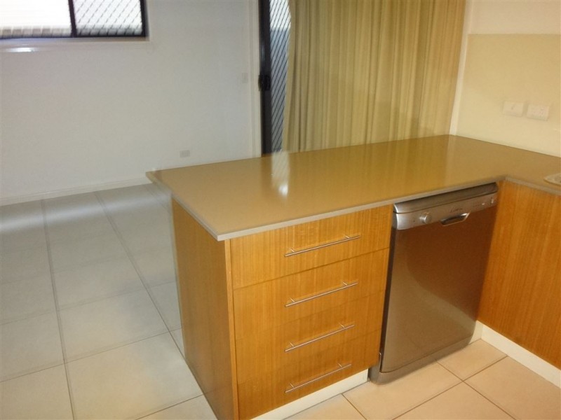 3/15 Curwen Terrace, Chermside QLD 4032