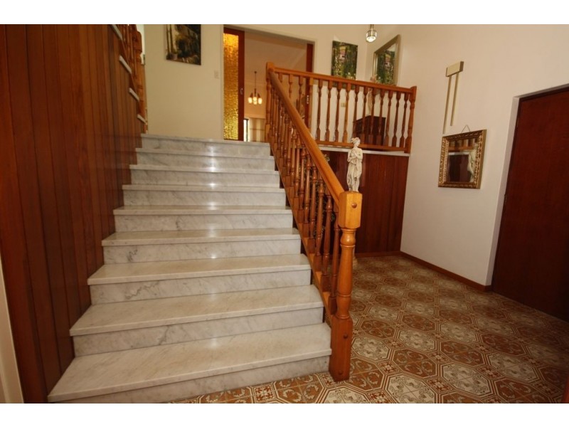 2 Barossa Street, Carseldine QLD 4034