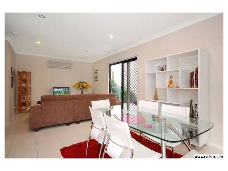 2/48 Alva Terrace, Gordon Park QLD 4031