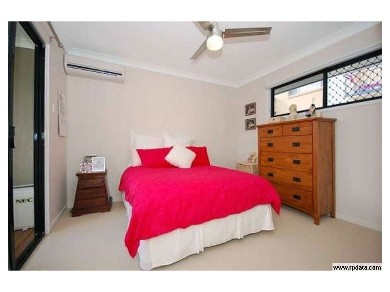 2/48 Alva Terrace, Gordon Park QLD 4031