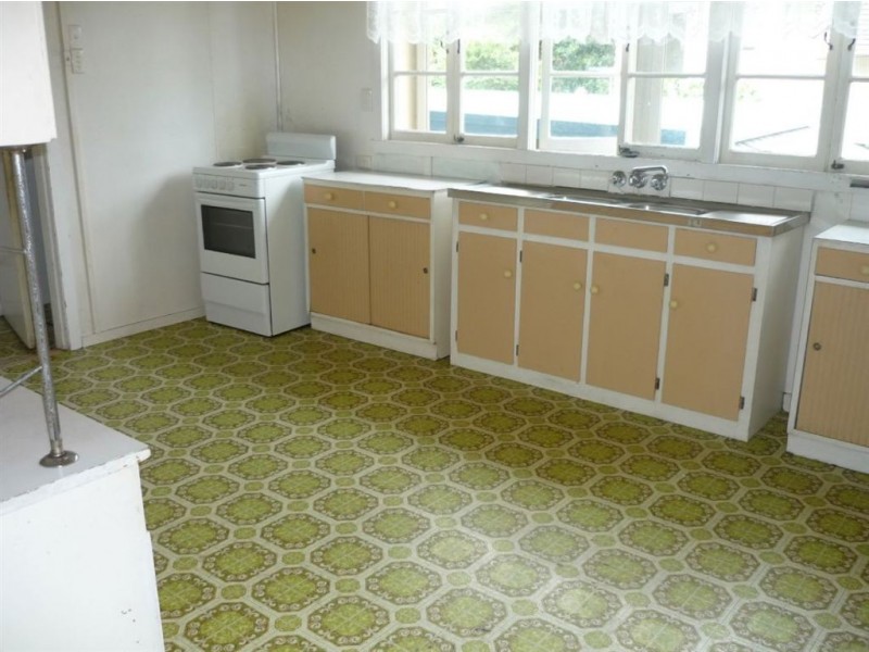 2 Kidgell Street, Stafford QLD 4053