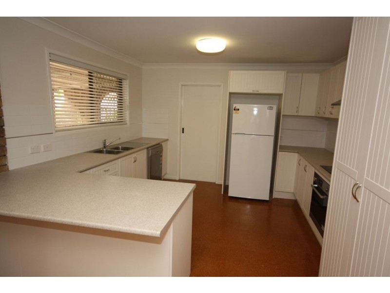 26 Niven Street, Stafford Heights QLD 4053