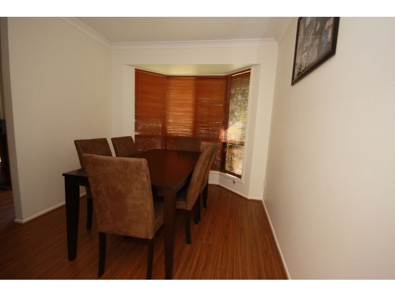 39 Cambridge Cr, Fitzgibbon QLD 4018