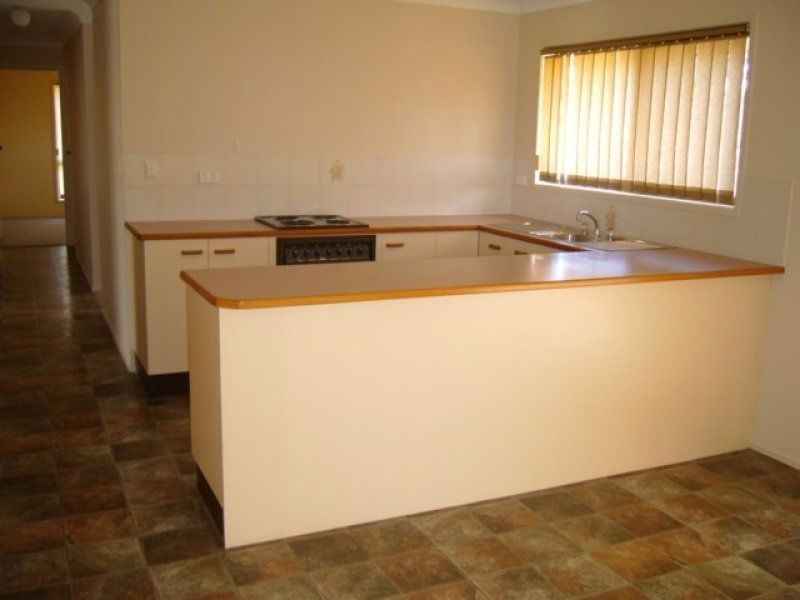 21 Parklands Circuit, Boondall QLD 4034