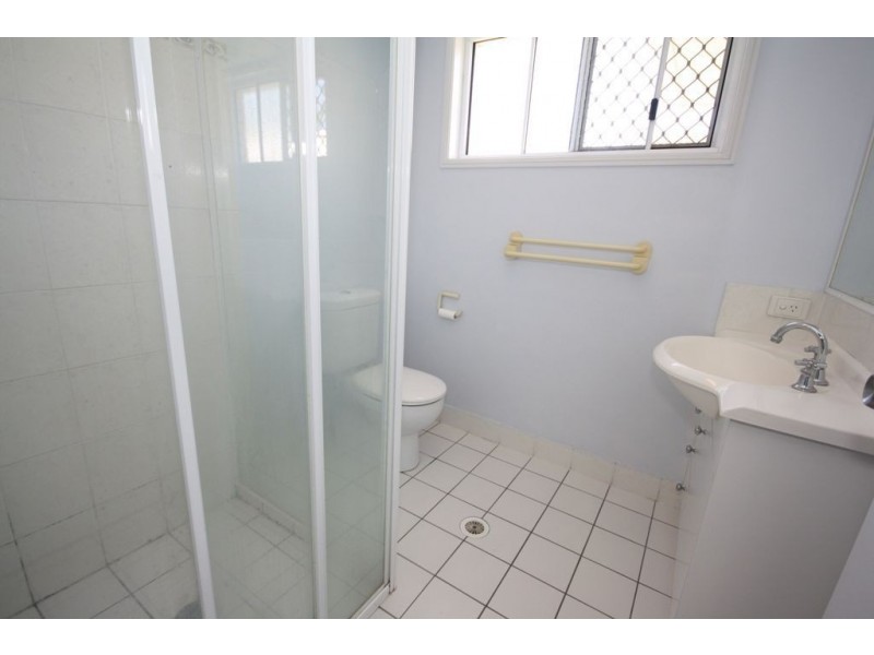 93 Silkyoak Ct, Fitzgibbon QLD 4018