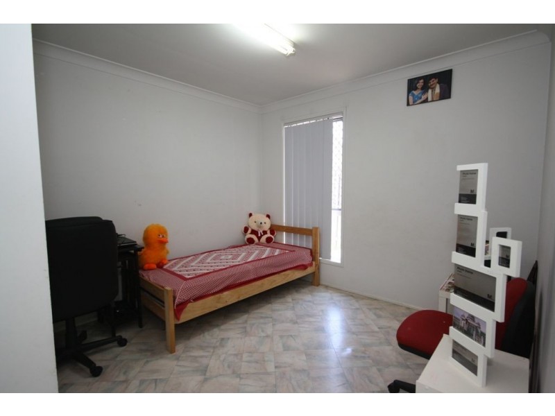 93 Silkyoak Ct, Fitzgibbon QLD 4018