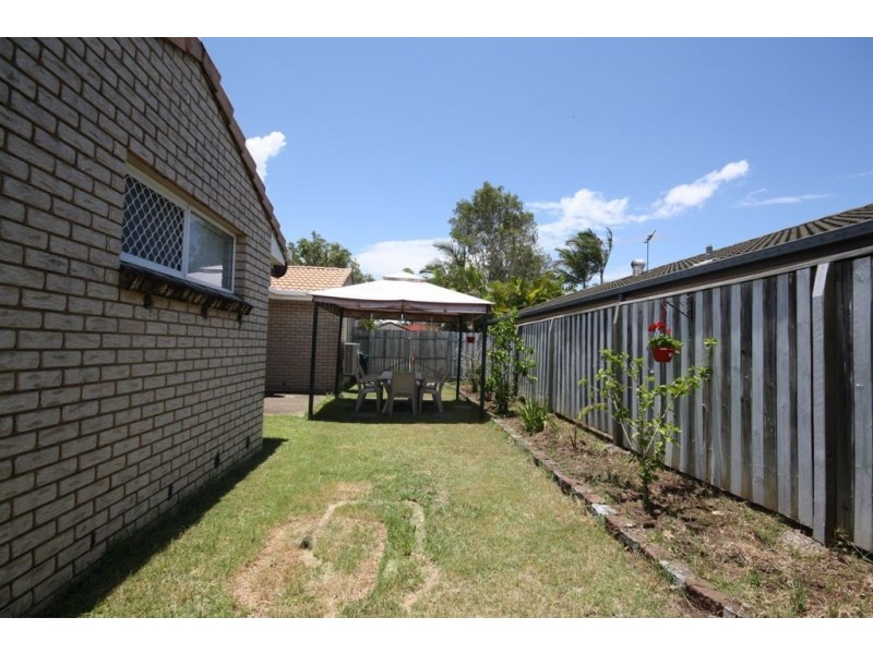 93 Silkyoak Ct, Fitzgibbon QLD 4018