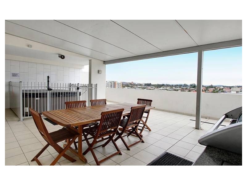 207/20 Playfield, Chermside QLD 4032