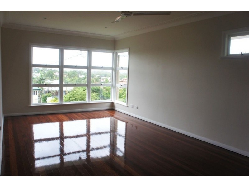 236 Edinburgh Castle Rd, Wavell Heights QLD 4012