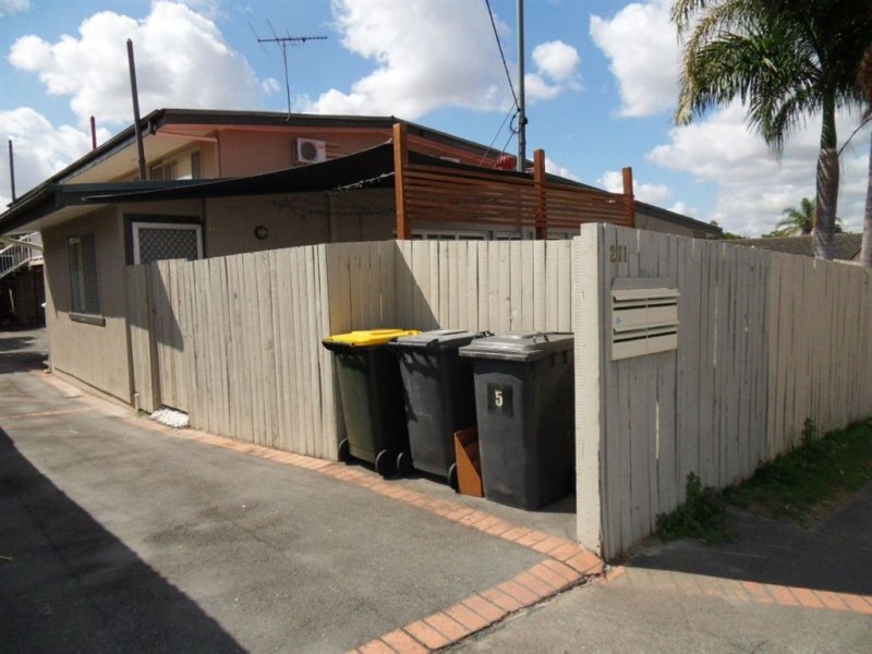 4/211 Webster Road, Stafford QLD 4053