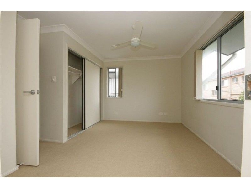 7/22 Grasspan Street, Zillmere QLD 4034