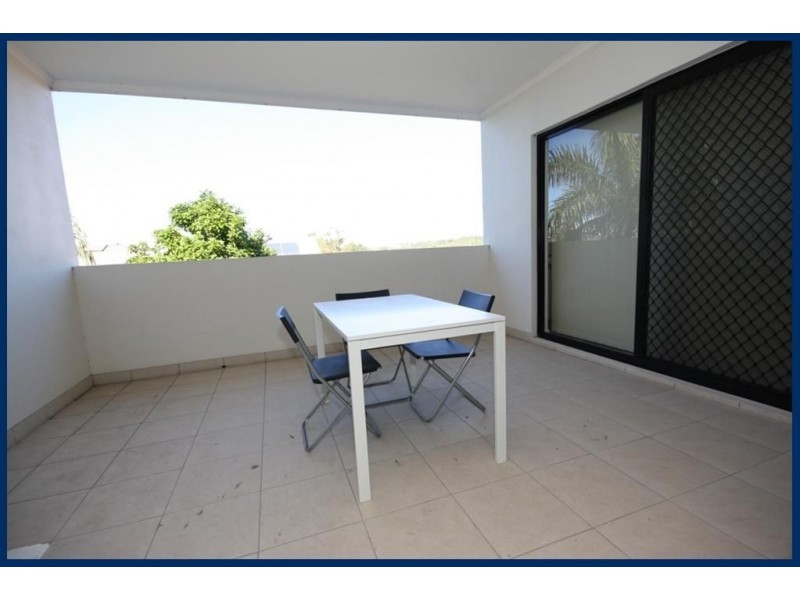 2/8 School Road, Stafford QLD 4053