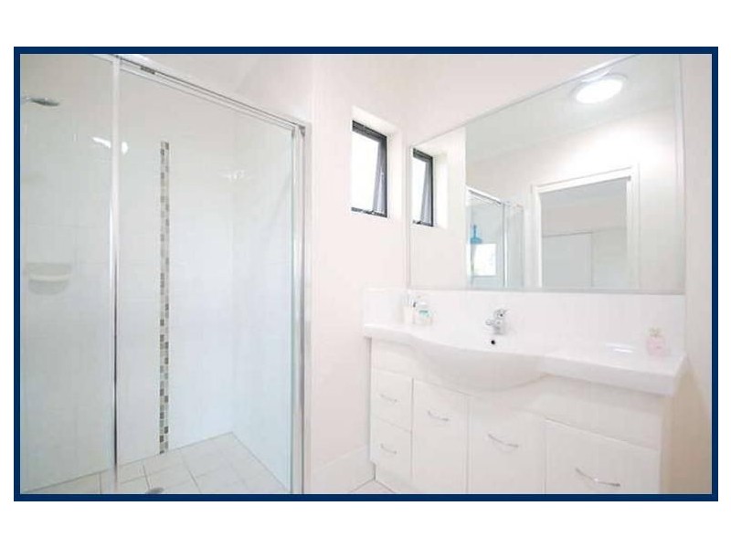 2/8 School Road, Stafford QLD 4053