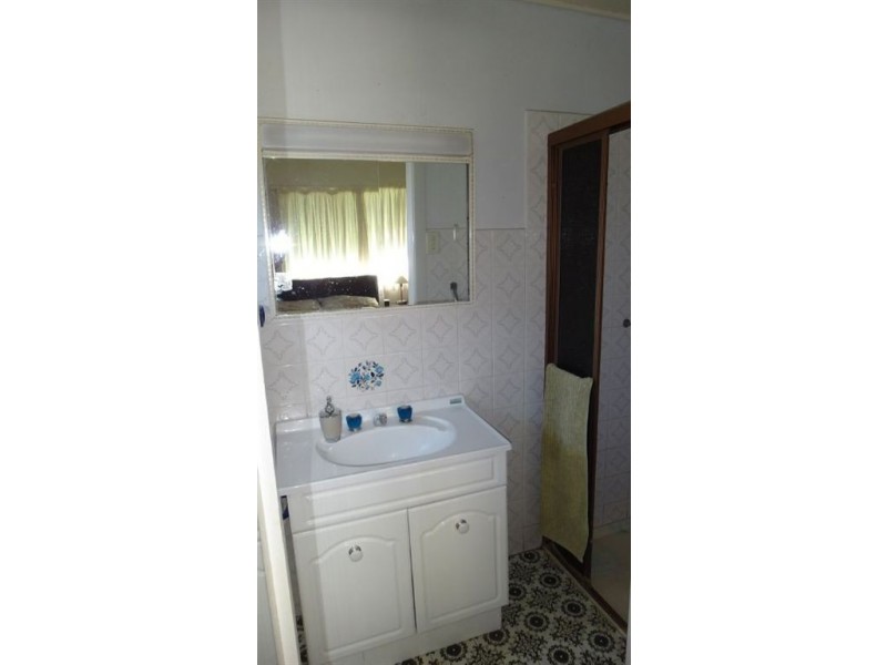 11 Aland Street, Wavell Heights QLD 4012