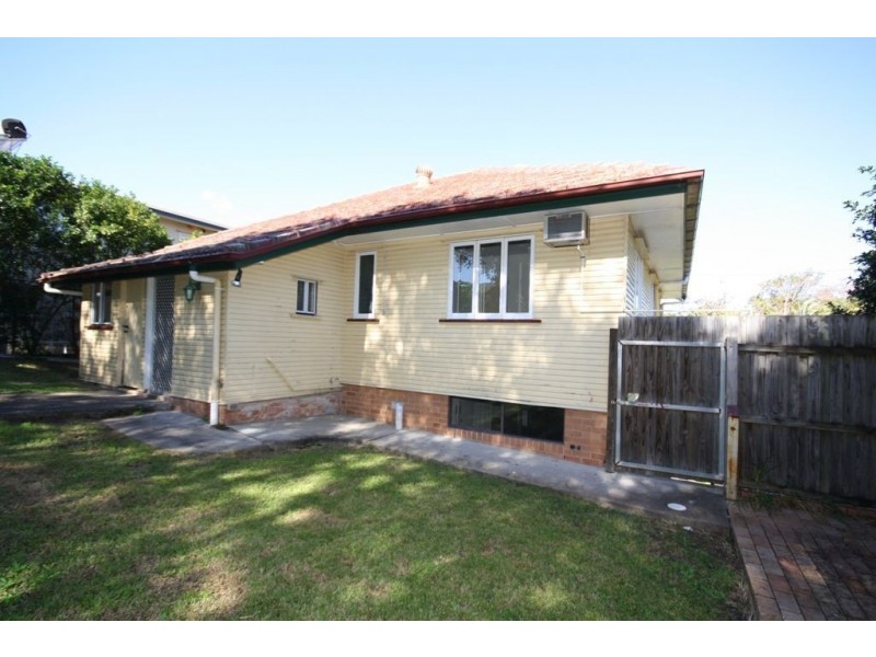 769 Rode Road, Chermside West QLD 4032