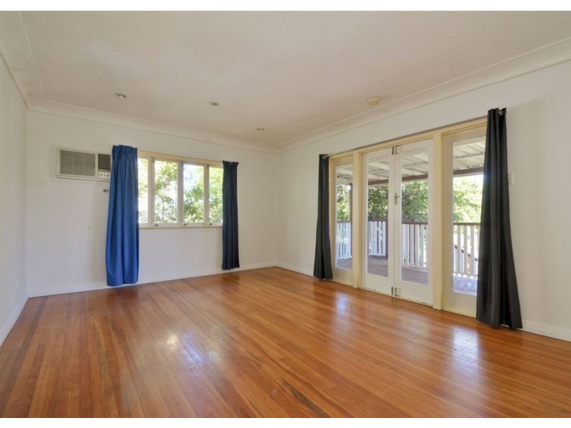 769 Rode Road, Chermside West QLD 4032