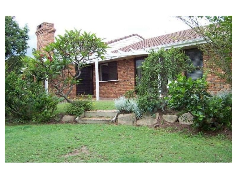 1 Arrowfield Cr, Carseldine QLD 4034