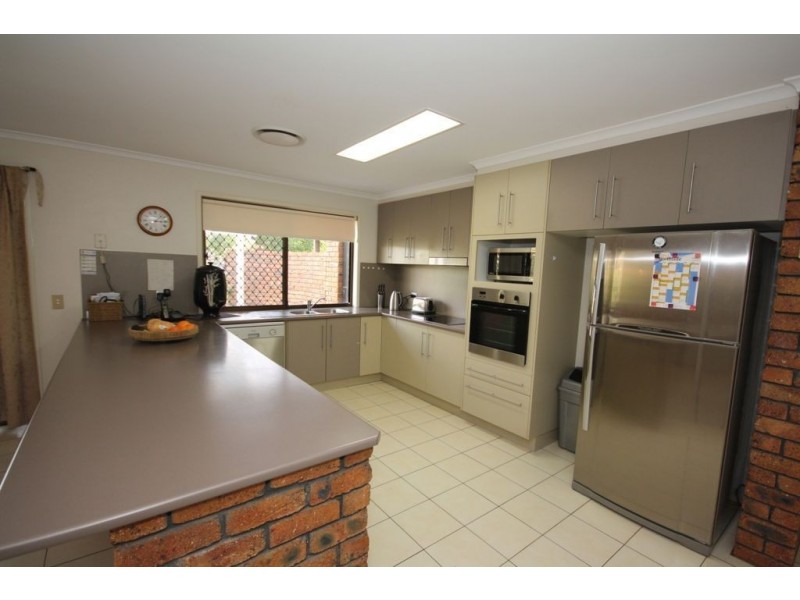 1 Arrowfield Cr, Carseldine QLD 4034