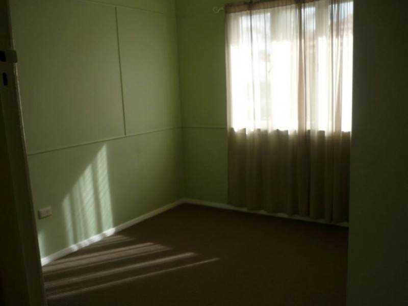 92 Spence Road, Wavell Heights QLD 4012