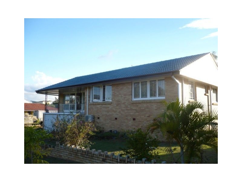 2 Galena Street, Chermside QLD 4032