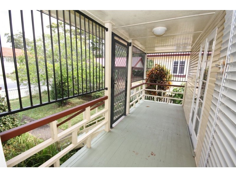 103 Main Avenue, Wavell Heights QLD 4012