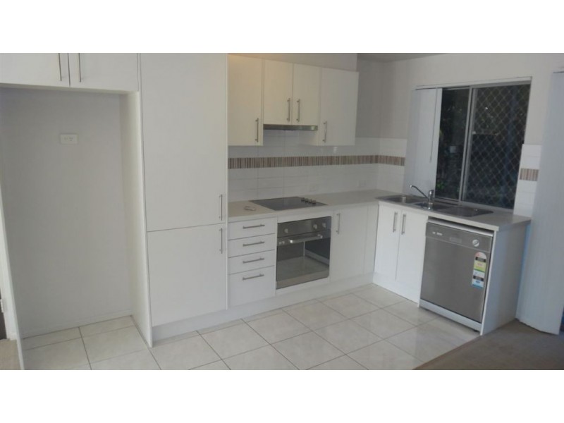 4/17 Gordon Parade, Everton Park QLD 4053