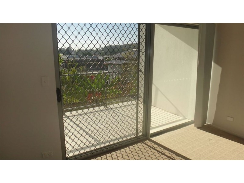 4/17 Gordon Parade, Everton Park QLD 4053