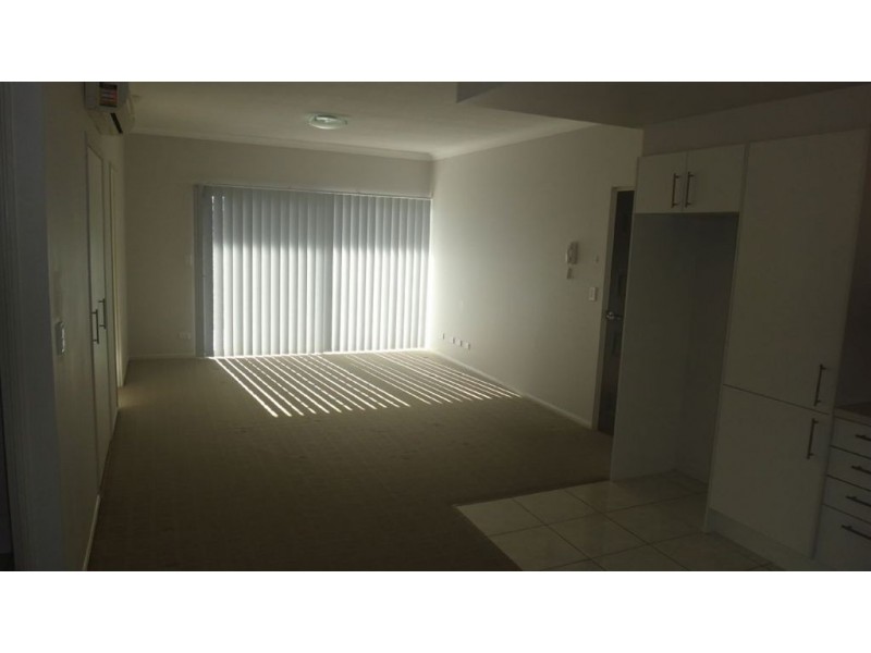 4/17 Gordon Parade, Everton Park QLD 4053