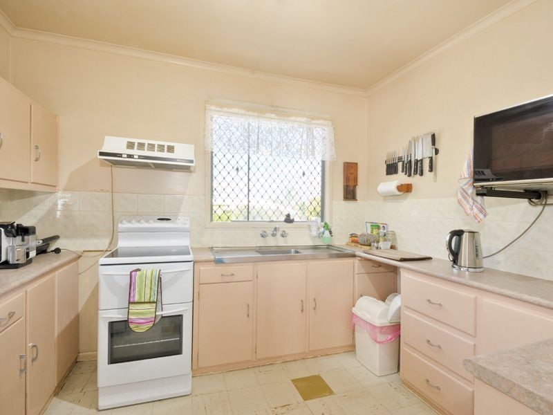 18 Sandra Street, Geebung QLD 4034