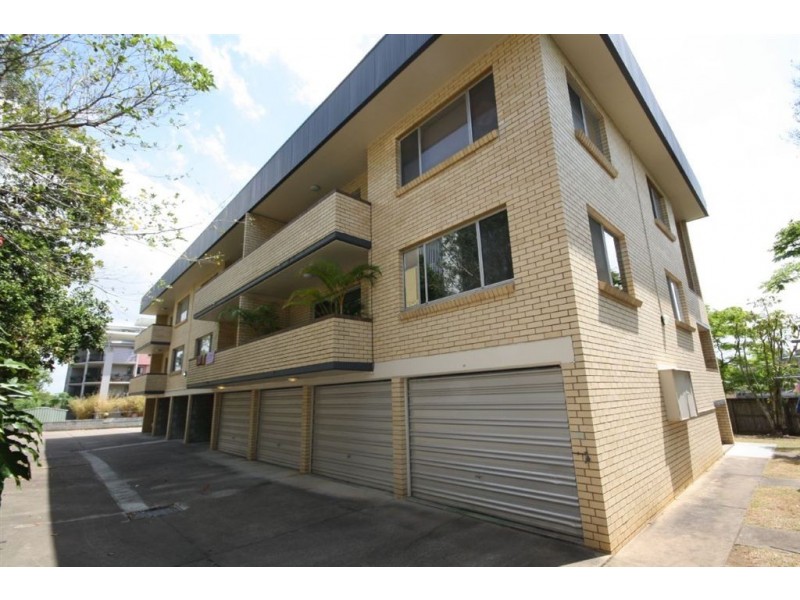 15 Amisfield Ave, Nundah QLD 4012